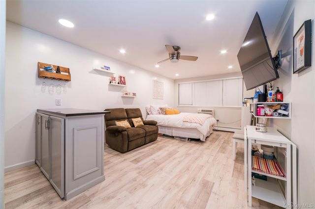 2261 Palmer Avenue 1F, New Rochelle, NY 10801