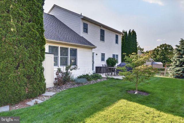 30 RED MAPLE CIR, Palmyra, PA 17078