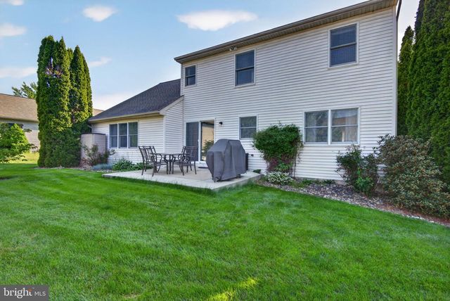 30 RED MAPLE CIR, Palmyra, PA 17078