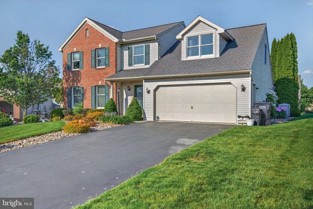 30 RED MAPLE CIR, Palmyra, PA 17078