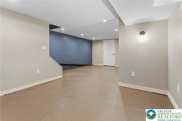 413 Woodlawn Avenue, Bethlehem City, PA 18018