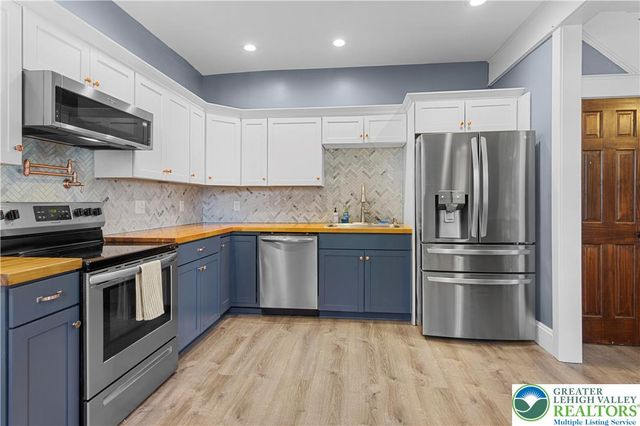 413 Woodlawn Avenue, Bethlehem City, PA 18018