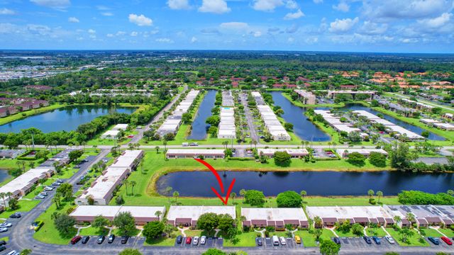 219 Lake Meryl Drive, West Palm Beach, FL 33411