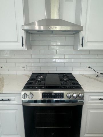 1380 Sandpiper Lane, Woodstock, IL 60098