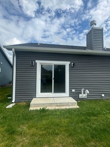 1380 Sandpiper Lane, Woodstock, IL 60098