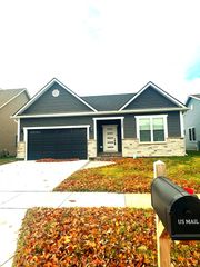 1380 Sandpiper Lane, Woodstock, IL 60098