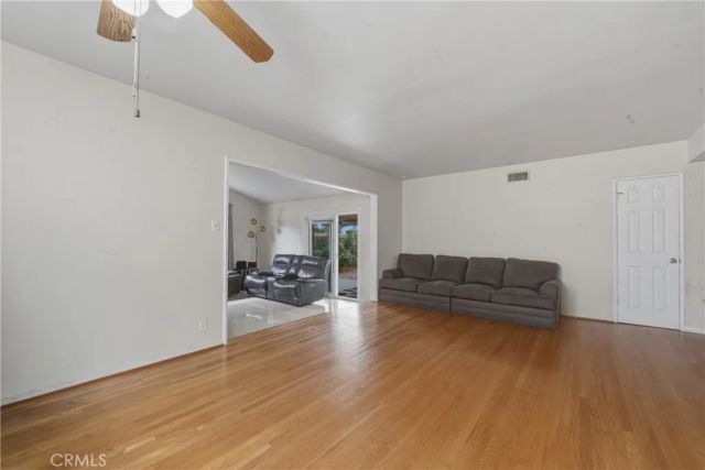 15044 La Capelle, La Mirada, CA 90638
