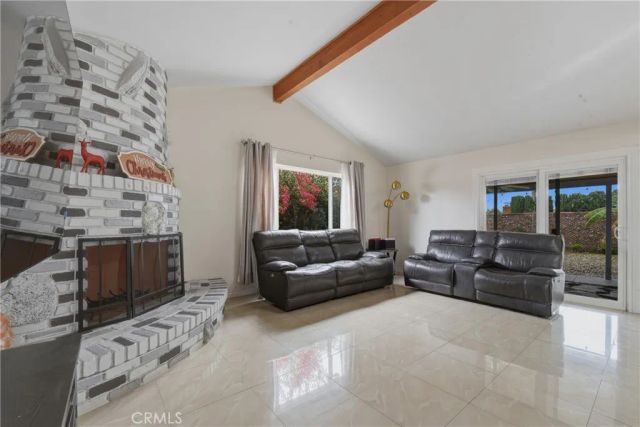 15044 La Capelle, La Mirada, CA 90638