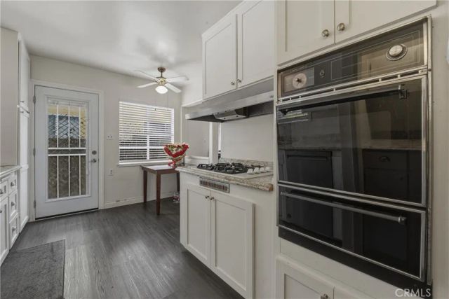 15044 La Capelle, La Mirada, CA 90638