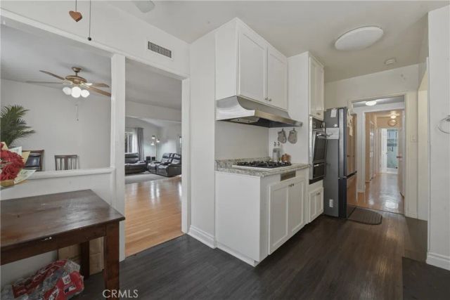 15044 La Capelle, La Mirada, CA 90638