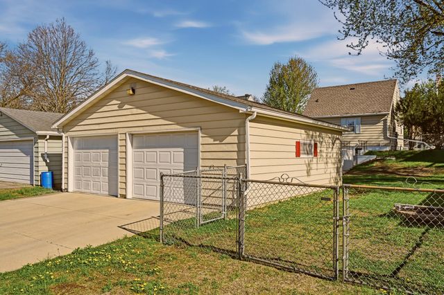 1003 13th Avenue SW, Austin, MN 55912