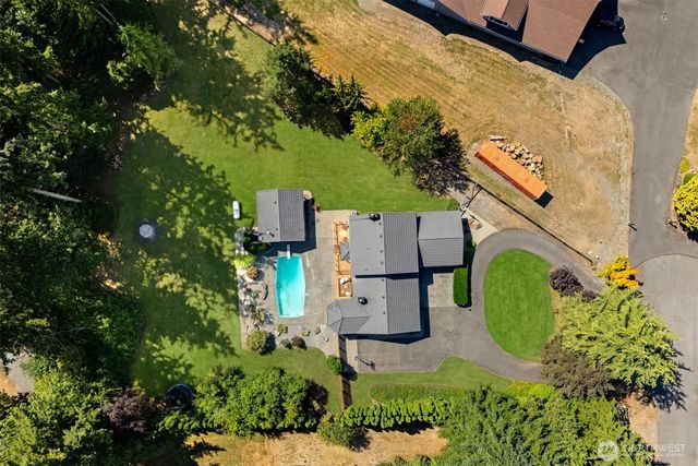 25717 SE 398th Street, Enumclaw, WA 98022
