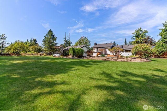 25717 SE 398th Street, Enumclaw, WA 98022