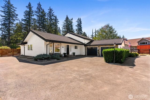 25717 SE 398th Street, Enumclaw, WA 98022