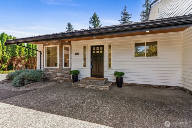 25717 SE 398th Street, Enumclaw, WA 98022