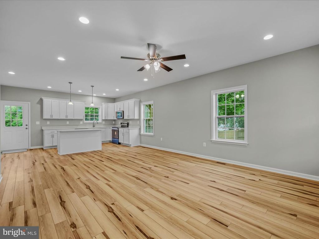 603 HACK WILSON WAY, Martinsburg, WV 25401