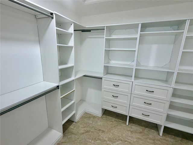 7031 DRURY STREET, Tampa, FL 33635