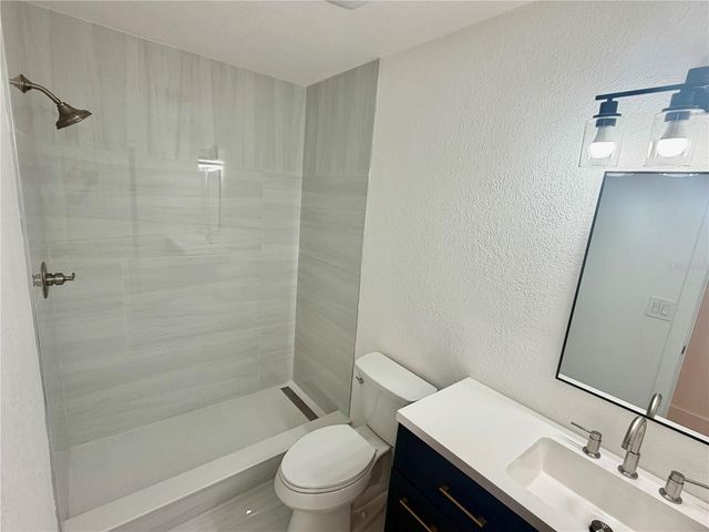 7031 DRURY STREET, Tampa, FL 33635
