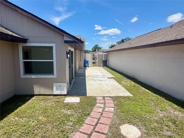 7031 DRURY STREET, Tampa, FL 33635