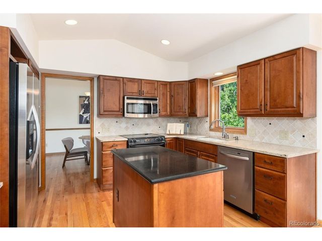 2422 W Arapahoe Ct, Littleton, CO 80120