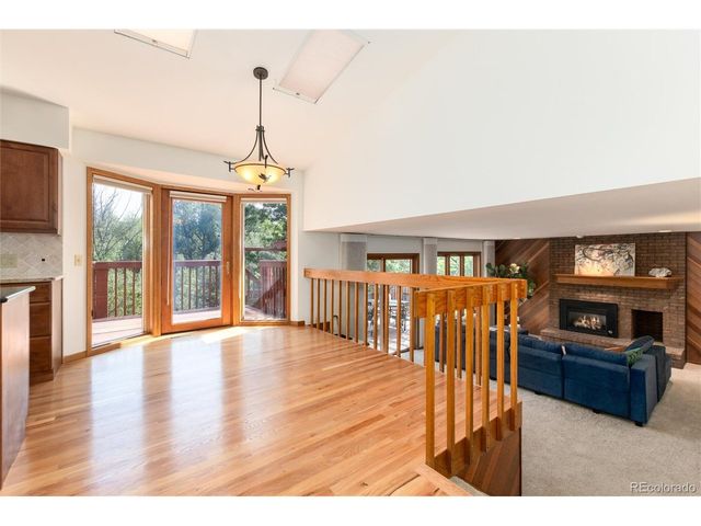 2422 W Arapahoe Ct, Littleton, CO 80120