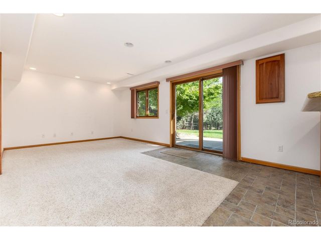 2422 W Arapahoe Ct, Littleton, CO 80120