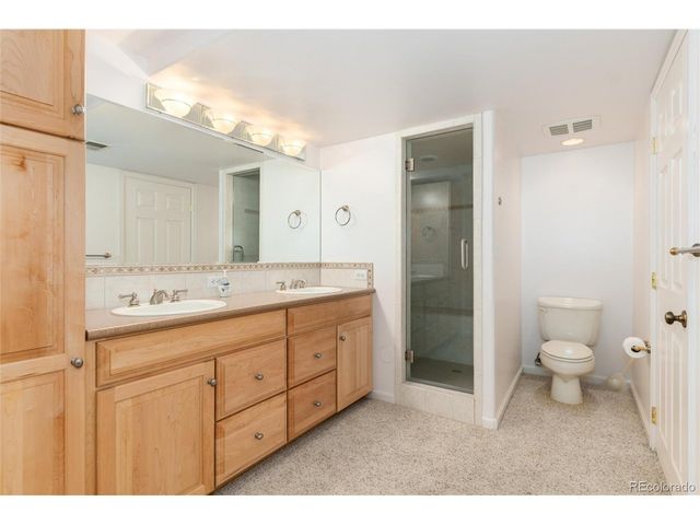 2422 W Arapahoe Ct, Littleton, CO 80120