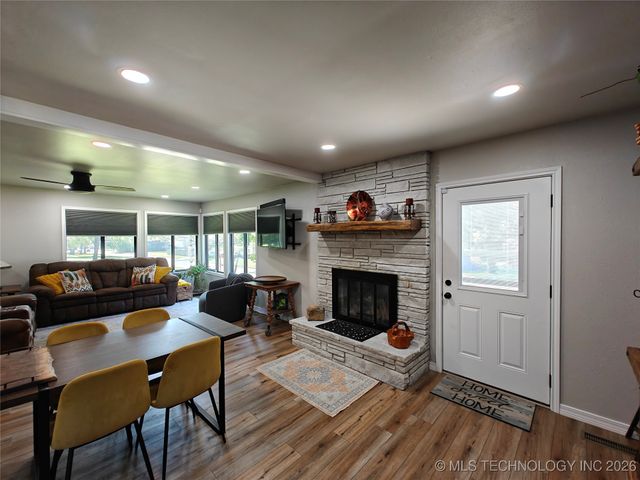 501 E Seneca Street, Tahlequah, OK 74464