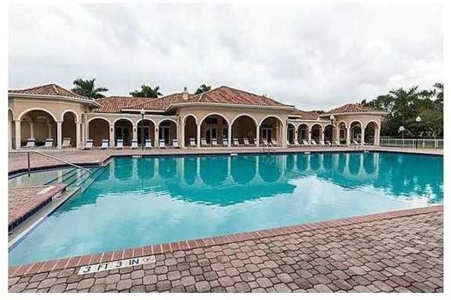 16903 SW 34th Street, Miramar, FL 33027