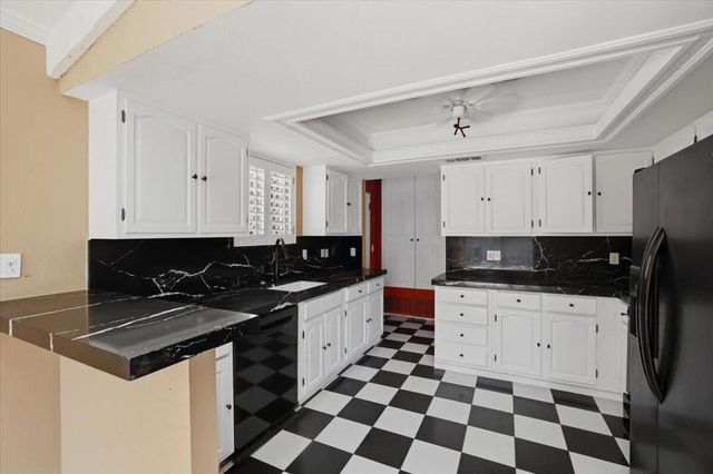 46420 Ryway Place 1 & 2, Palm Desert, CA 92260