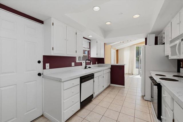 46420 Ryway Place 1 & 2, Palm Desert, CA 92260