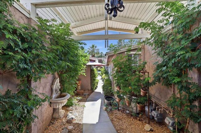 46420 Ryway Place 1 & 2, Palm Desert, CA 92260