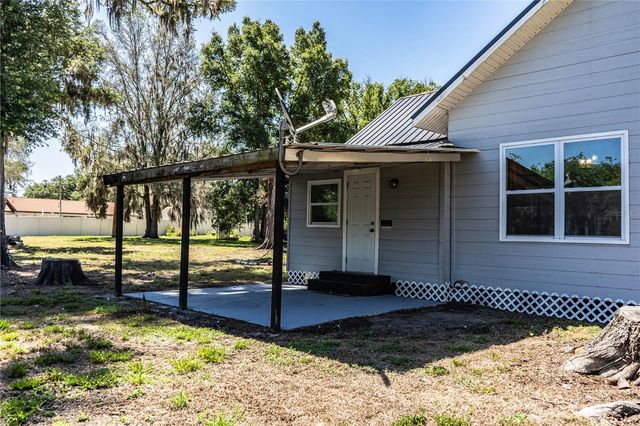 113 SE PINE AVENUE, Fort Meade, FL 33841