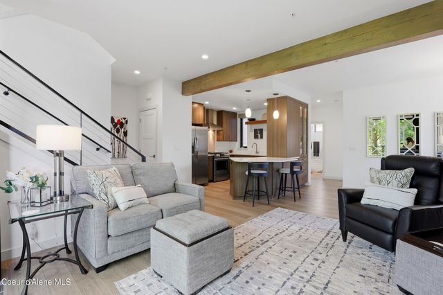 4738 W Kona Dr, Coeur D'alene, ID 83814