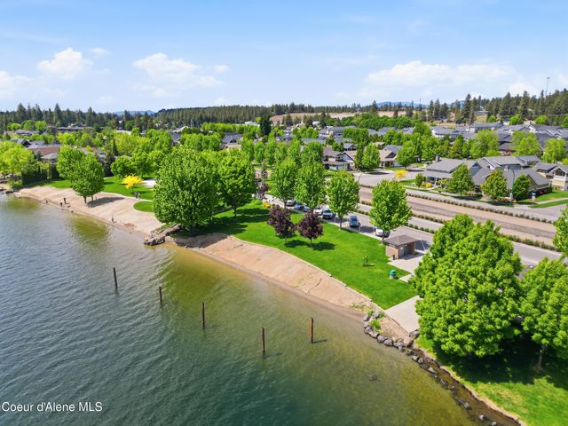 4738 W Kona Dr, Coeur D'alene, ID 83814
