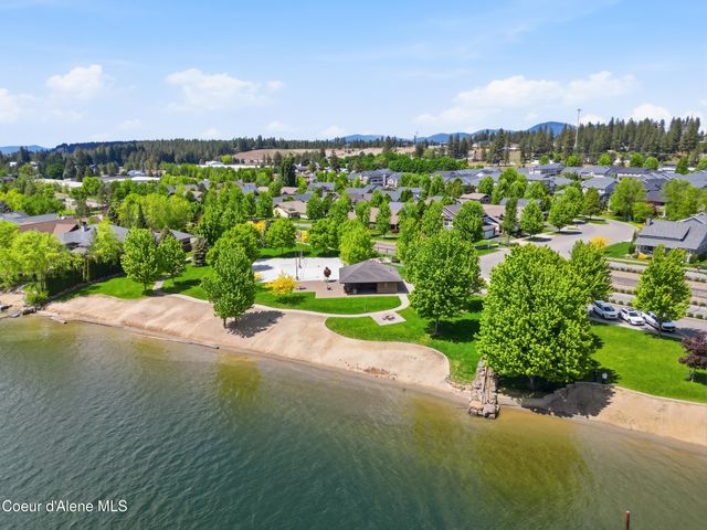 4738 W Kona Dr, Coeur D'alene, ID 83814