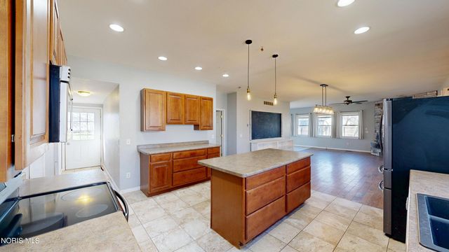 239 N 2nd Street, Portage, OH 43451