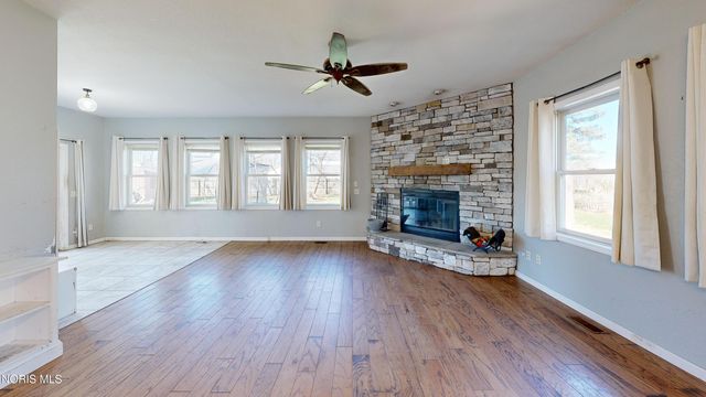 239 N 2nd Street, Portage, OH 43451