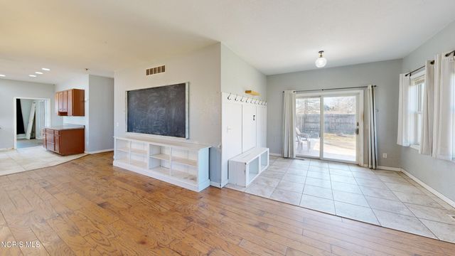 239 N 2nd Street, Portage, OH 43451