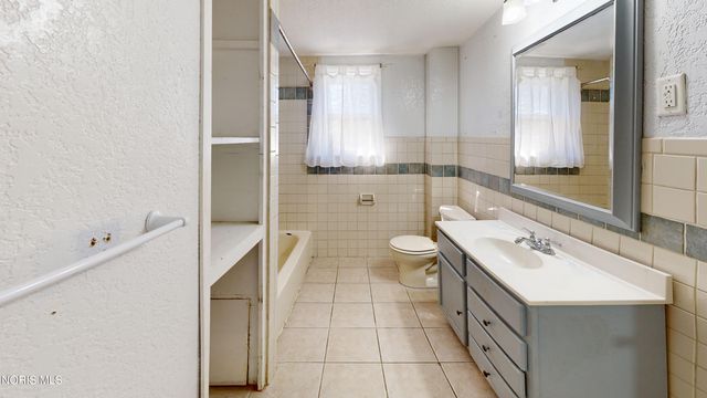 239 N 2nd Street, Portage, OH 43451