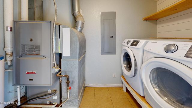 239 N 2nd Street, Portage, OH 43451