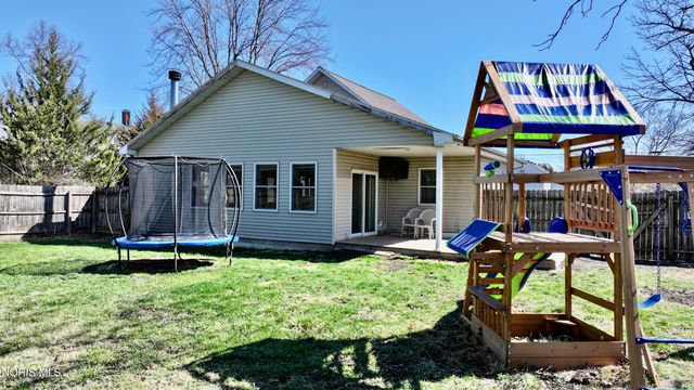 239 N 2nd Street, Portage, OH 43451