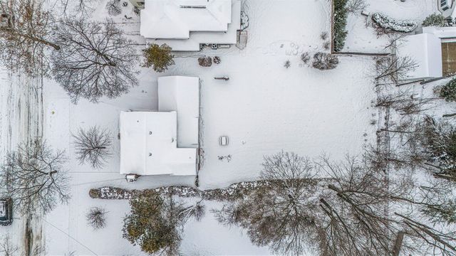 924 Bellclaire Avenue Se, East Grand Rapids, MI 49506