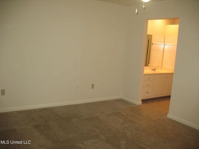 970 Morningside Street, A5, Jackson, MS 39202