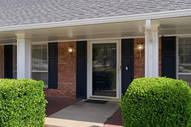 2705 NW 120th Terrace, Oklahoma City, OK 73120