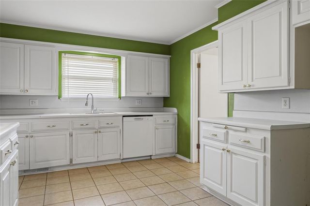 2705 NW 120th Terrace, Oklahoma City, OK 73120