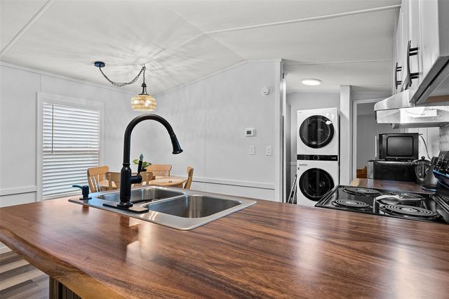 341 SW YALE TERRACE, Fort White, FL 32038