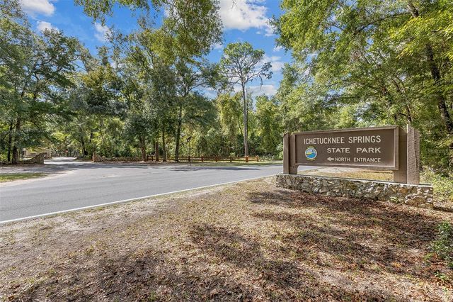 341 SW YALE TERRACE, Fort White, FL 32038