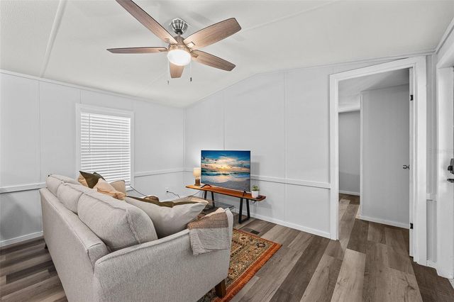 341 SW YALE TERRACE, Fort White, FL 32038