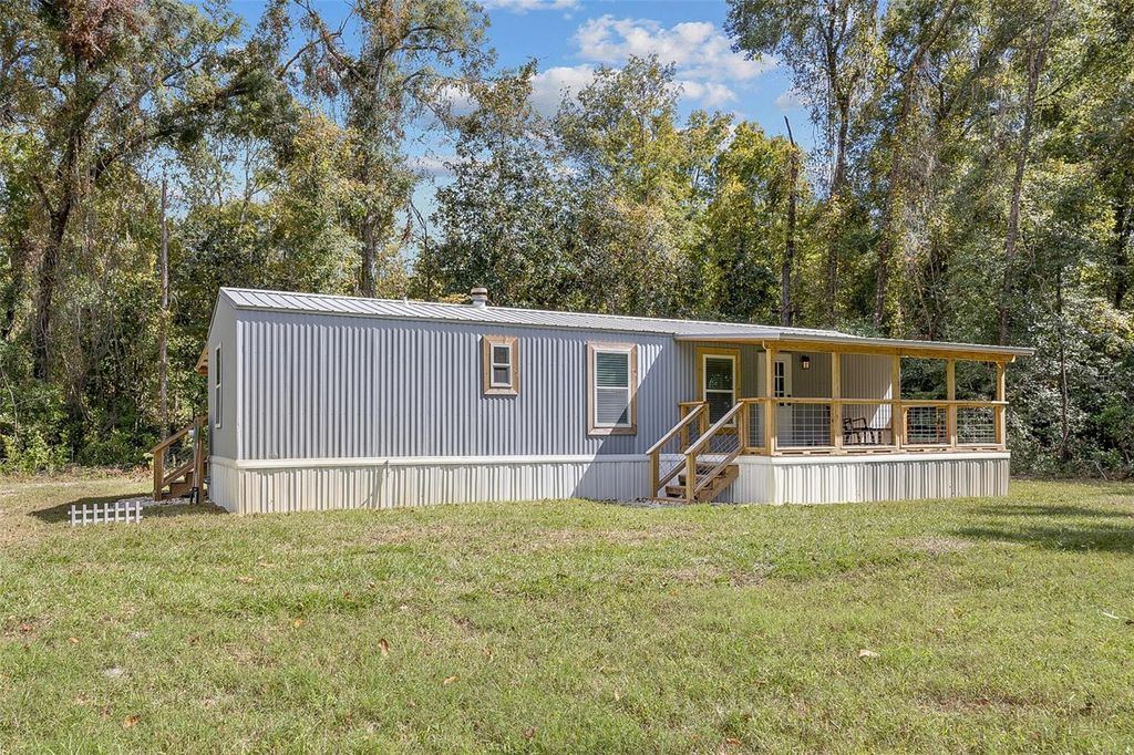 341 SW YALE TERRACE, Fort White, FL 32038